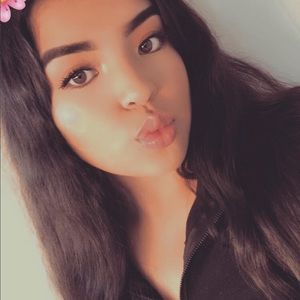 Meet your Posher, Priscilla